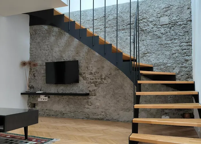 Buda-City House